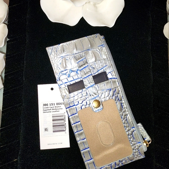 Brahmin CC Wallet in Eggshell - Picture 2 of 3